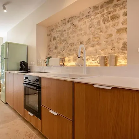 Villa Arboree Hyper Centre La Rochelle (Charente-Maritime)