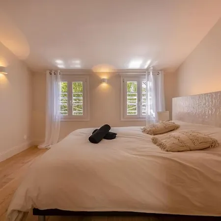 Arboree Hyper Centre * La Rochelle (Charente-Maritime)