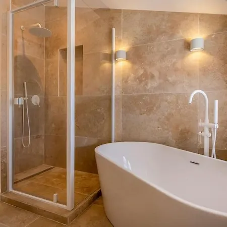 Arboree Hyper Centre Villa La Rochelle (Charente-Maritime)