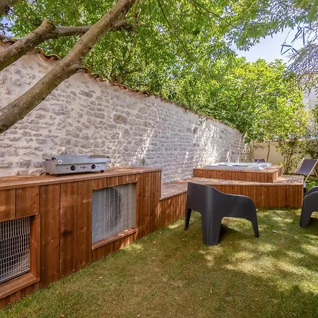 Arboree Hyper Centre * La Rochelle (Charente-Maritime)