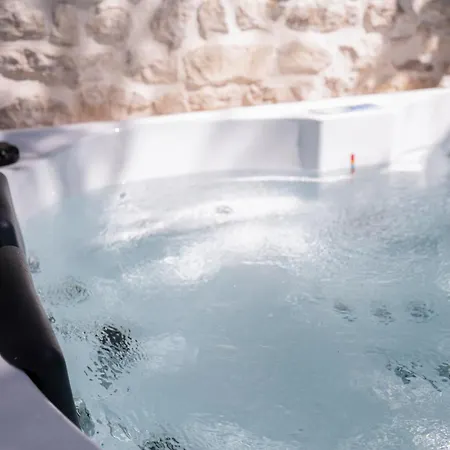 Arboree Hyper Centre Willa *