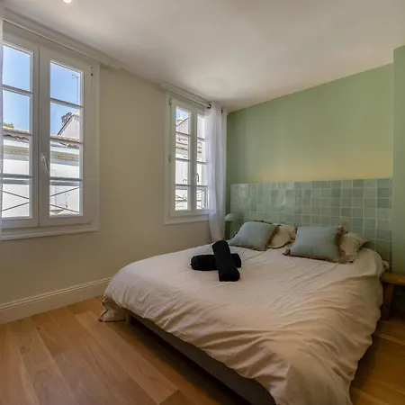 Arboree Hyper Centre * La Rochelle (Charente-Maritime)