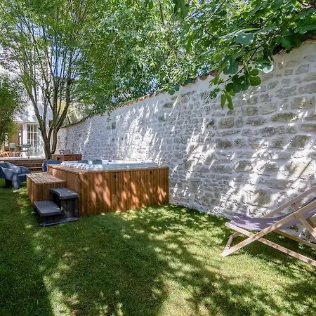 Arboree Hyper Centre * La Rochelle (Charente-Maritime)