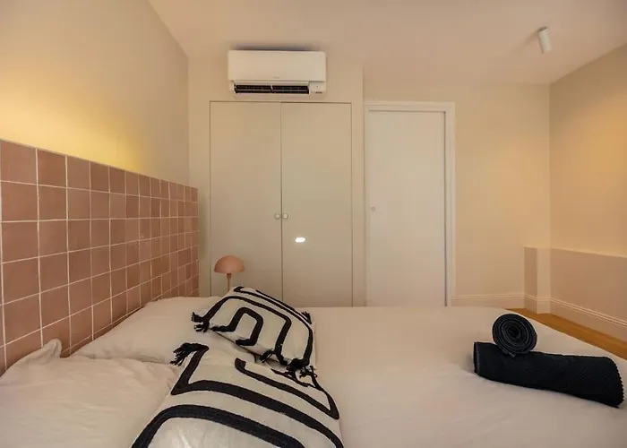 Arboree Hyper Centre