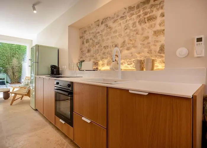 Villa Arborée Hyper Centre La Rochelle (Charente-Maritime)