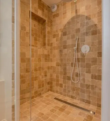 Villa Arboree Hyper Centre *