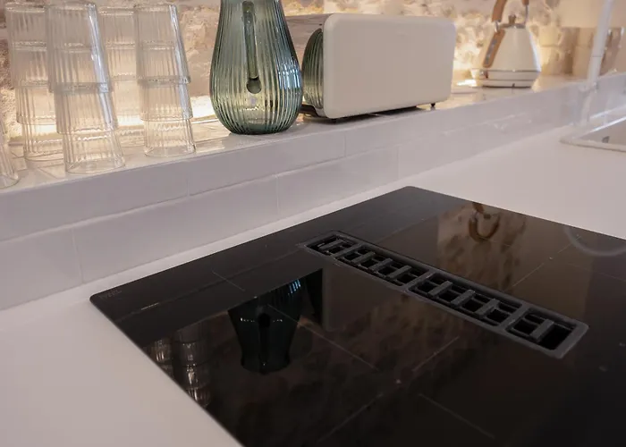 Arboree Hyper Centre Villa