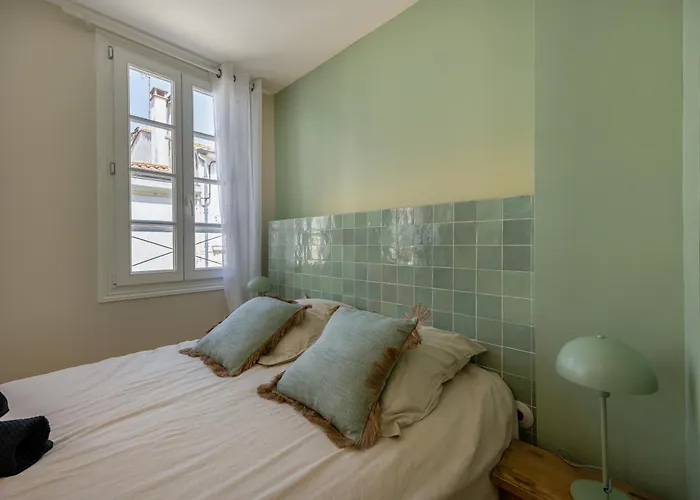 Arboree Hyper Centre *