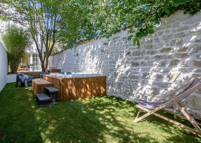 Arboree Hyper Centre * La Rochelle (Charente-Maritime)